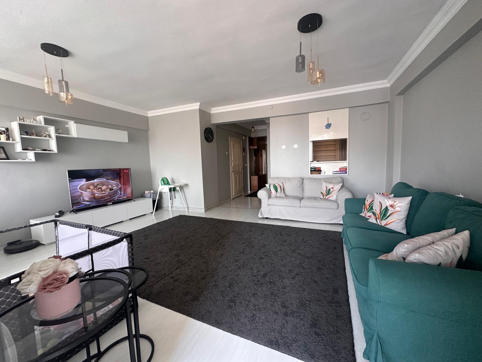 Bahçelievler Gökdelenler'de Satılık 3+1 Deniz Manzaralı Daire