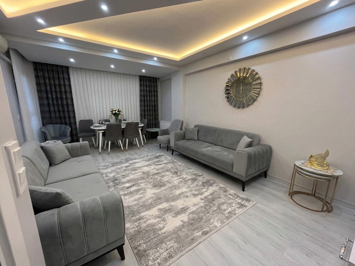Yenigün Mahallesi Yeni Bina 4+1 Teraslı Dubleks Daire